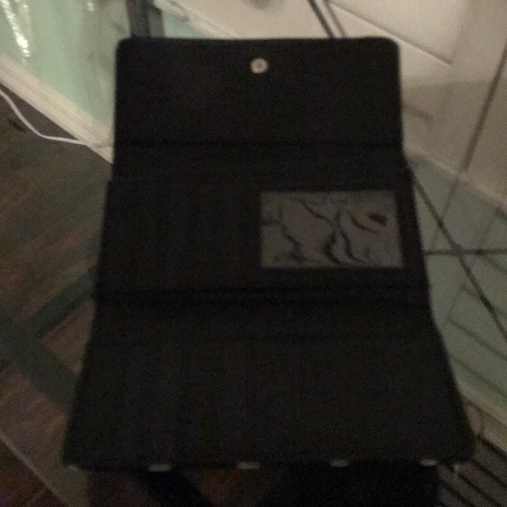 Wallet - Picture 2 of 5